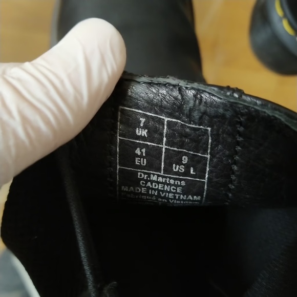 Dr. Martens Cadence Greenland Heeled Chelsea Boots Size 9 - Picture 9 of 9